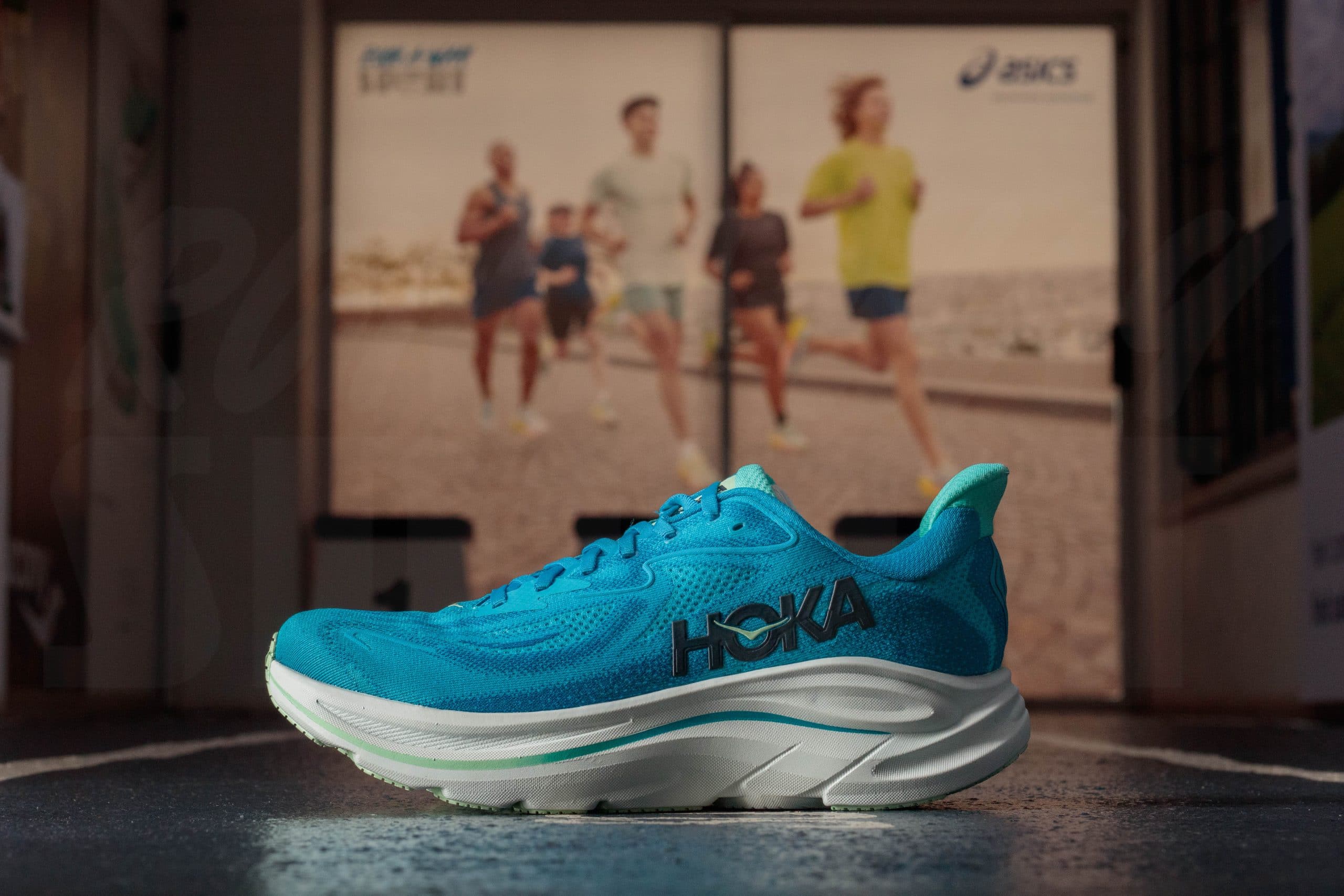 Hoka Clifton 10 Men (WIDE) HSK