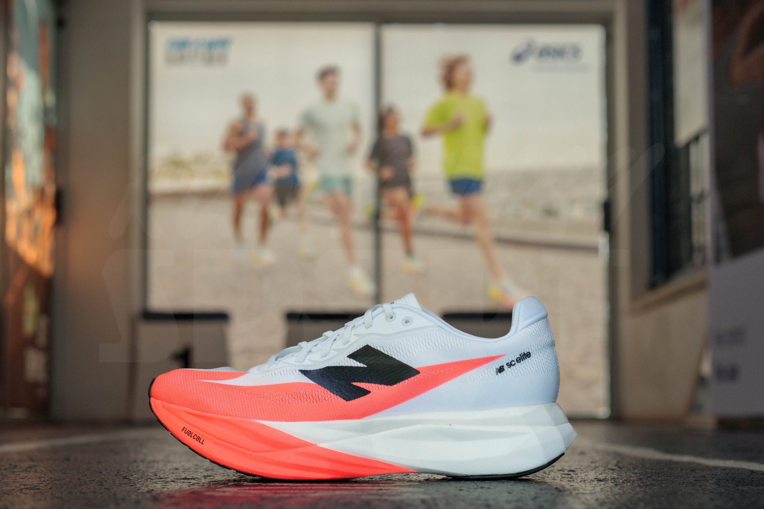 New Balance FuelCell SuperComp Elite v5 Men