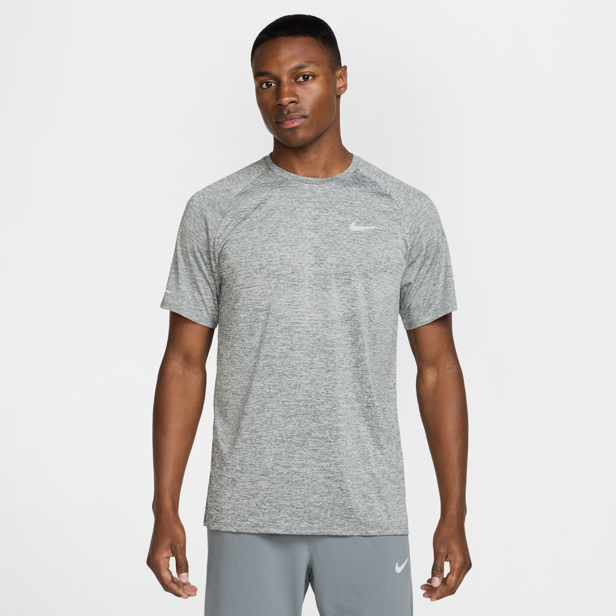 Nike Stride Men's Dri-FIT ADV Short-Sleeve (SMOKE GREY/HTR/REFLECTIVE SILV