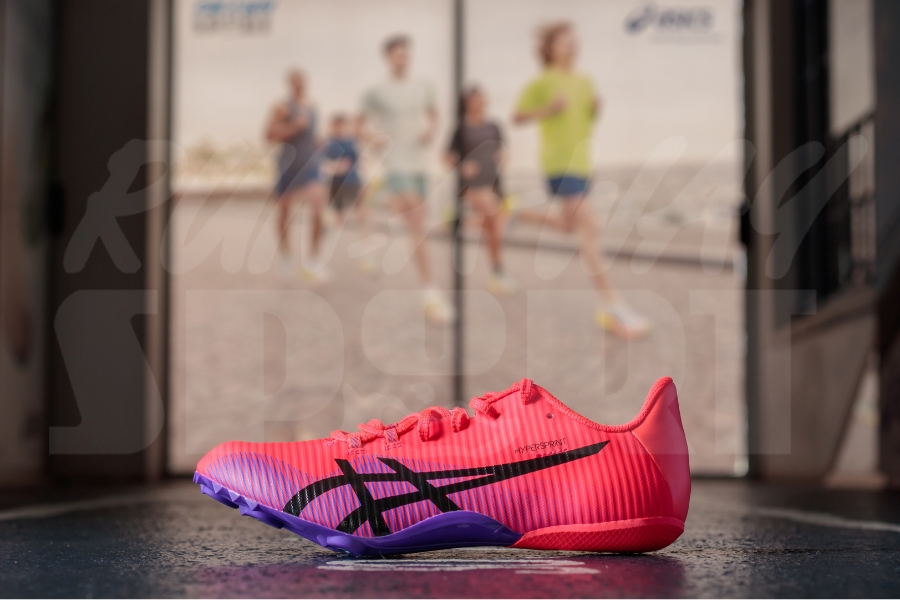 Asics Hypesprint  8 FLASH RED/BLACK