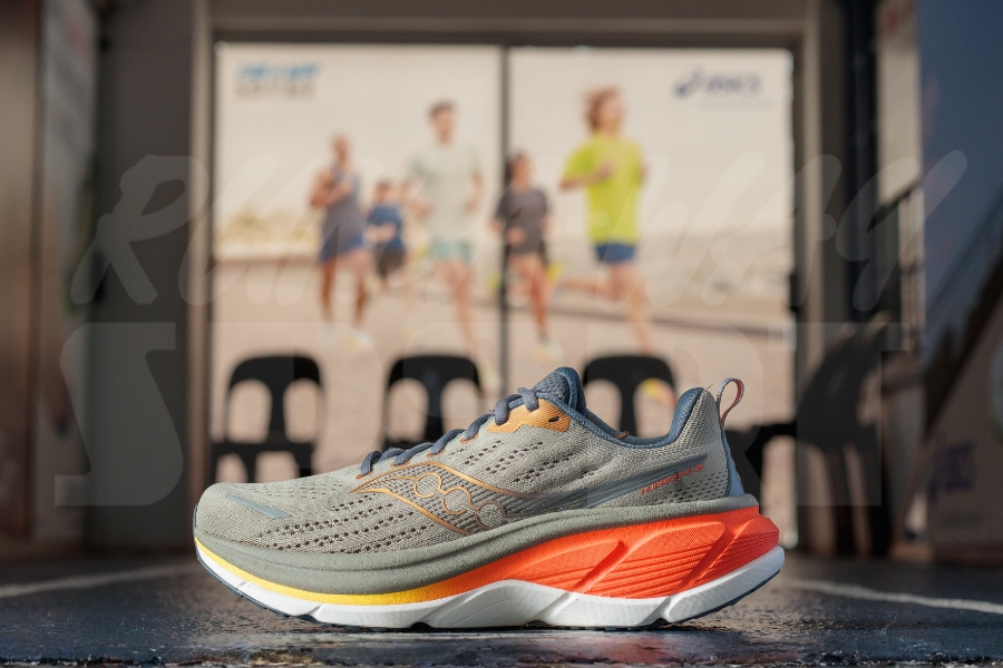 Saucony Hurricane 25 Men LAUREL/FIRE