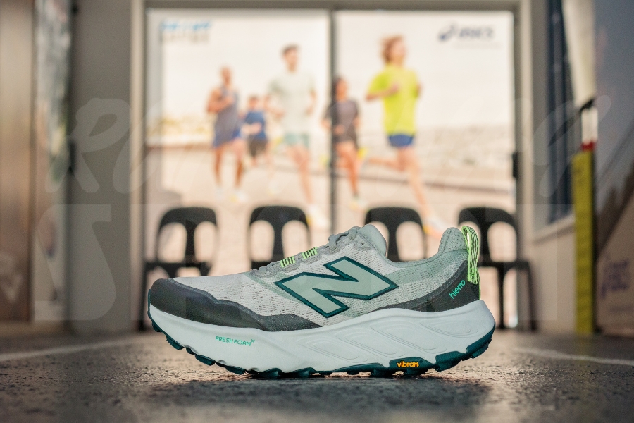 New Balance Fresh Foam X Hierro v9 (2E) Grey