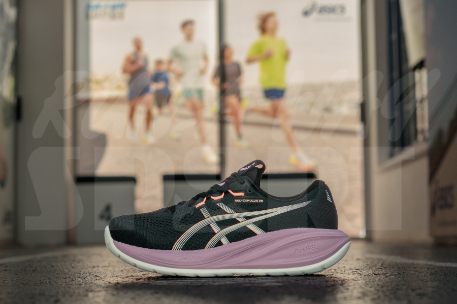 ASICS Cumulus 28 Women’s (Black/Taro Purple)