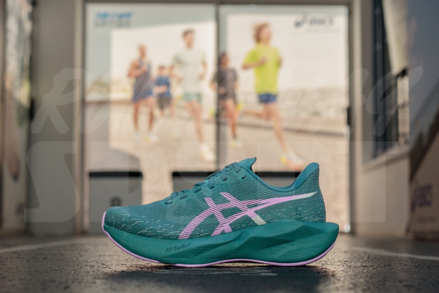 Asics Novablast 6 Women