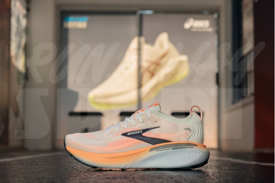 Brooks Adrenaline GTS 25 Women (Oyster/Peach)