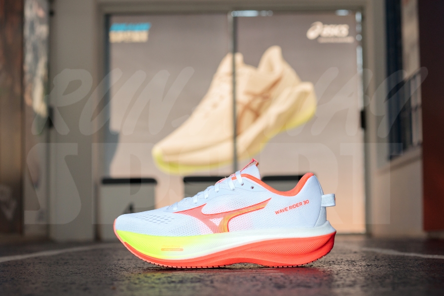 Mizuno Wave Rider 30  Womens
