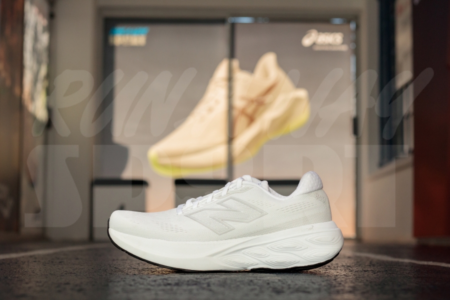 New Balance 880v15 Women (D) White/Sea Salt/Black