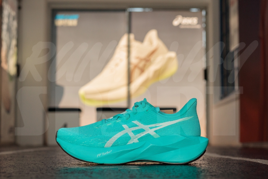 ASICS Novablast 6 Men’s Aqua/White