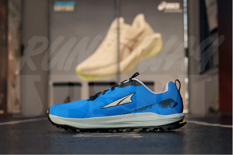 Altra Men's Lone Peak 9+ Blue