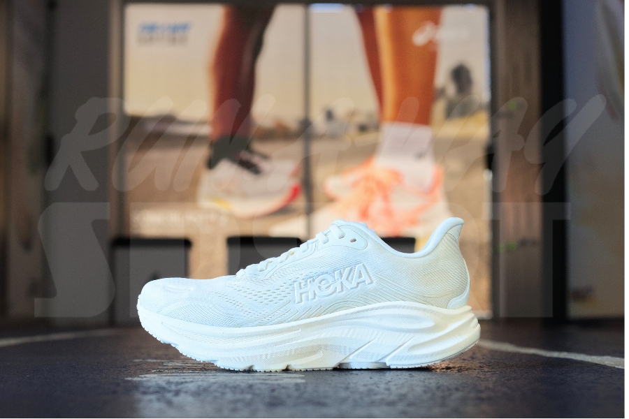 Hoka Clifton 11 Women (WIDE)